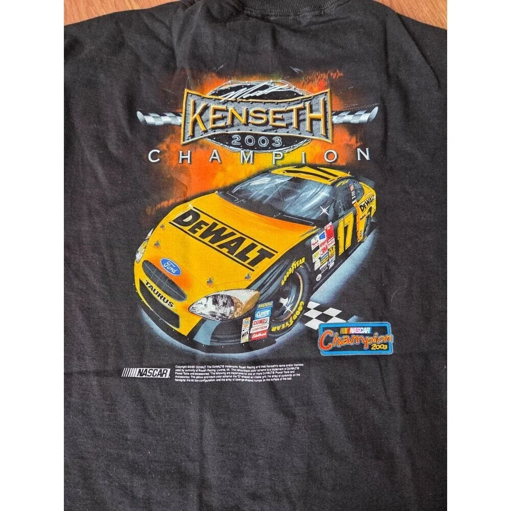 Vtg Y2K 2003 Racing Matt Kenseth #17 NASCAR Kids Tshirt SZ XS, S, M Dewalt Ford